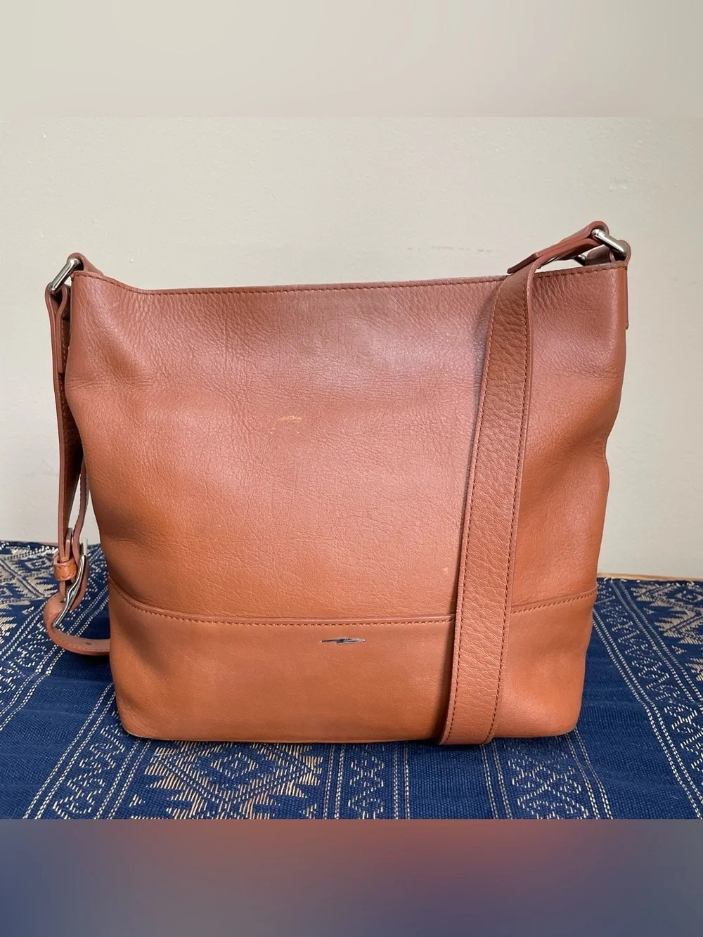 Shinola Soft Brown Leather Relaxed Hobo Should & Crossbody Bag Silver Logo